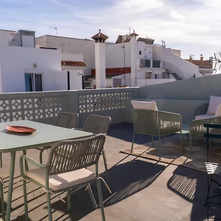 Apartment Romantic Rooftop With Stunning Sea And Mountain Views