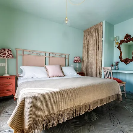 Apartment Romantic Rooftop With Stunning Sea And Mountain Views *